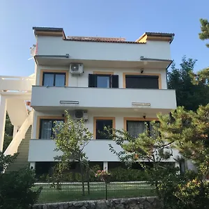 Lena Appartement Baška