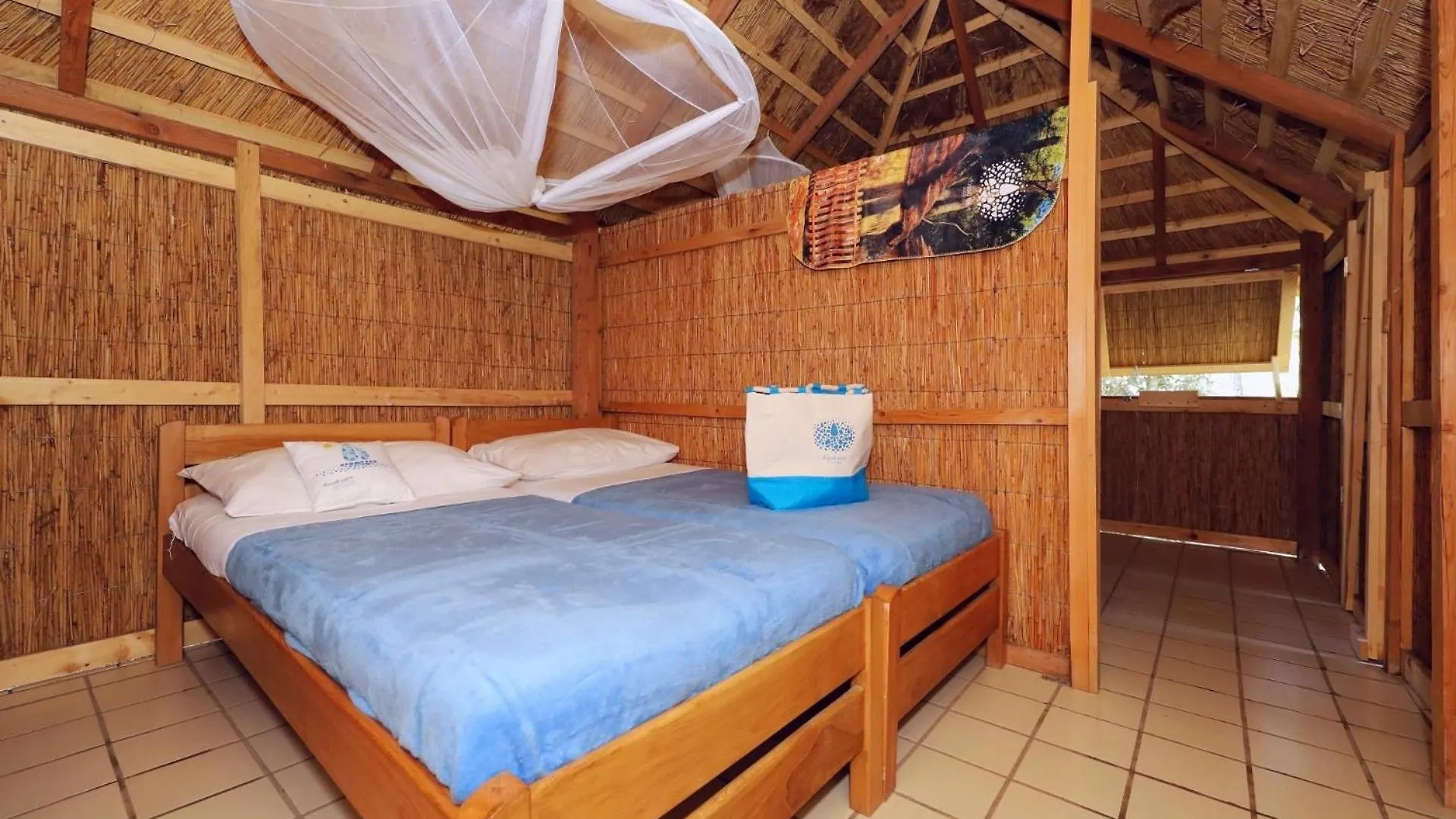 Pine Beach Pakostane